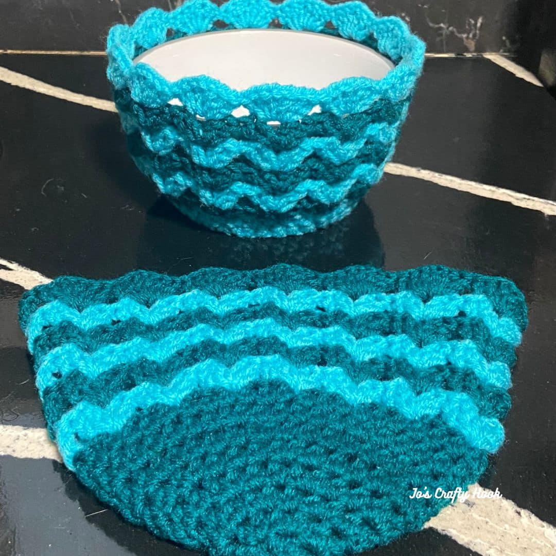 Rolling Shells Cozy Crochet Pattern